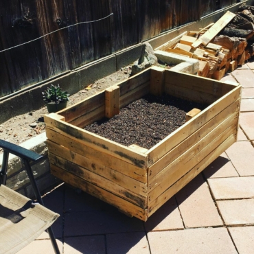 How to Make a DIY Wooden Planter Box the Easy Way 5