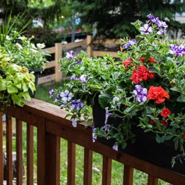 how to build a flower box on a deck