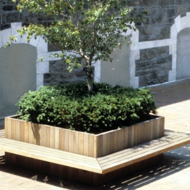square planter bench